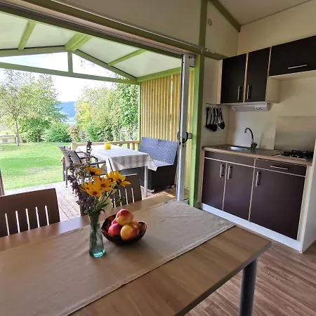 Neubauer - Mobilheime 营地