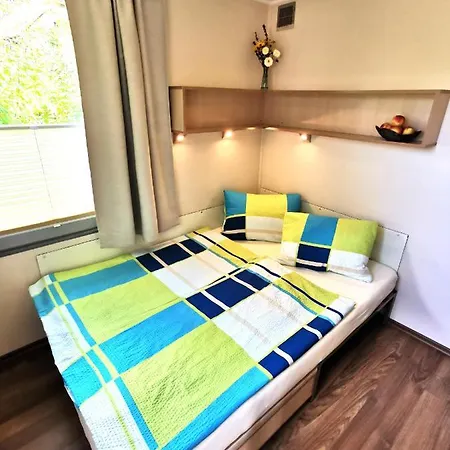 Campsite Neubauer - Mobilheime